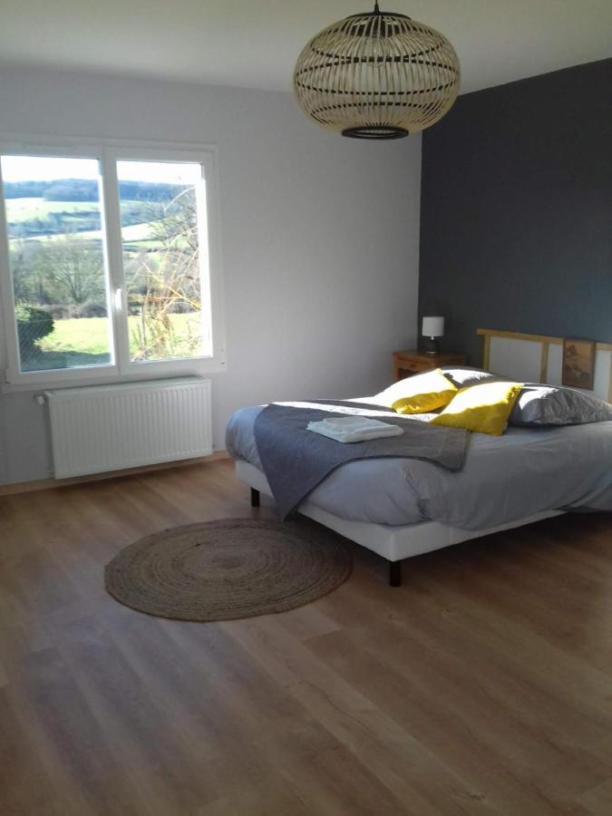 Agreable Chambre Meublee, Vue Sur La Vallee De L'Auxois Villy-en-Auxois Экстерьер фото